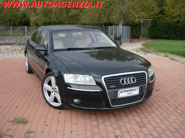 AUDI A8 3.0 V6 TDI quattro tiptronic