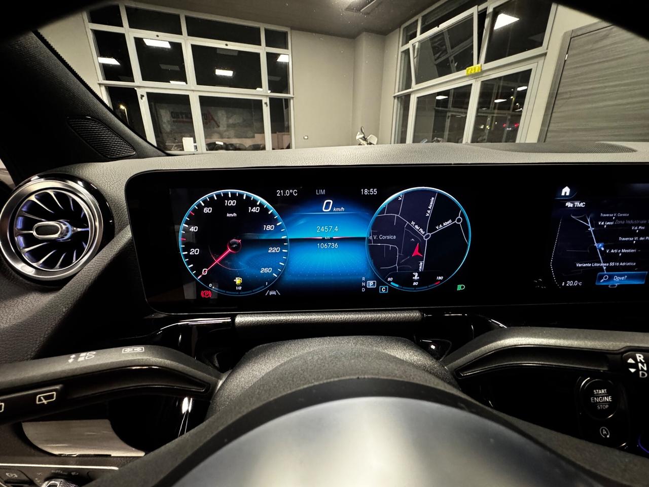 MERCEDES GLA 220CDI AT8 AMG EDITION PREMIUM