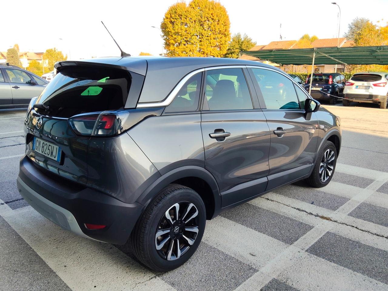 Opel Crossland 1.2 cambio automatico 2023 25.000km