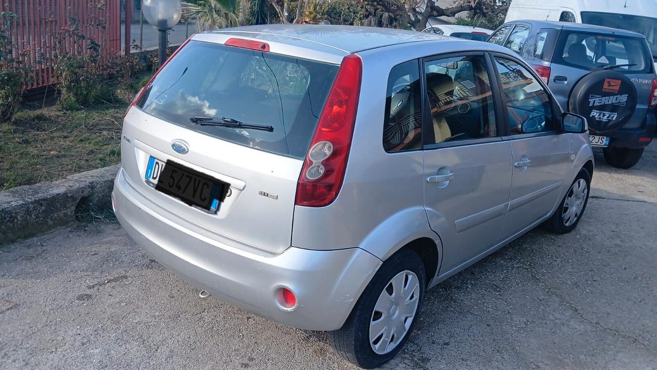 Ford Fiesta 1.4 TDCi 5p. 68cv PARSIMONIOSA