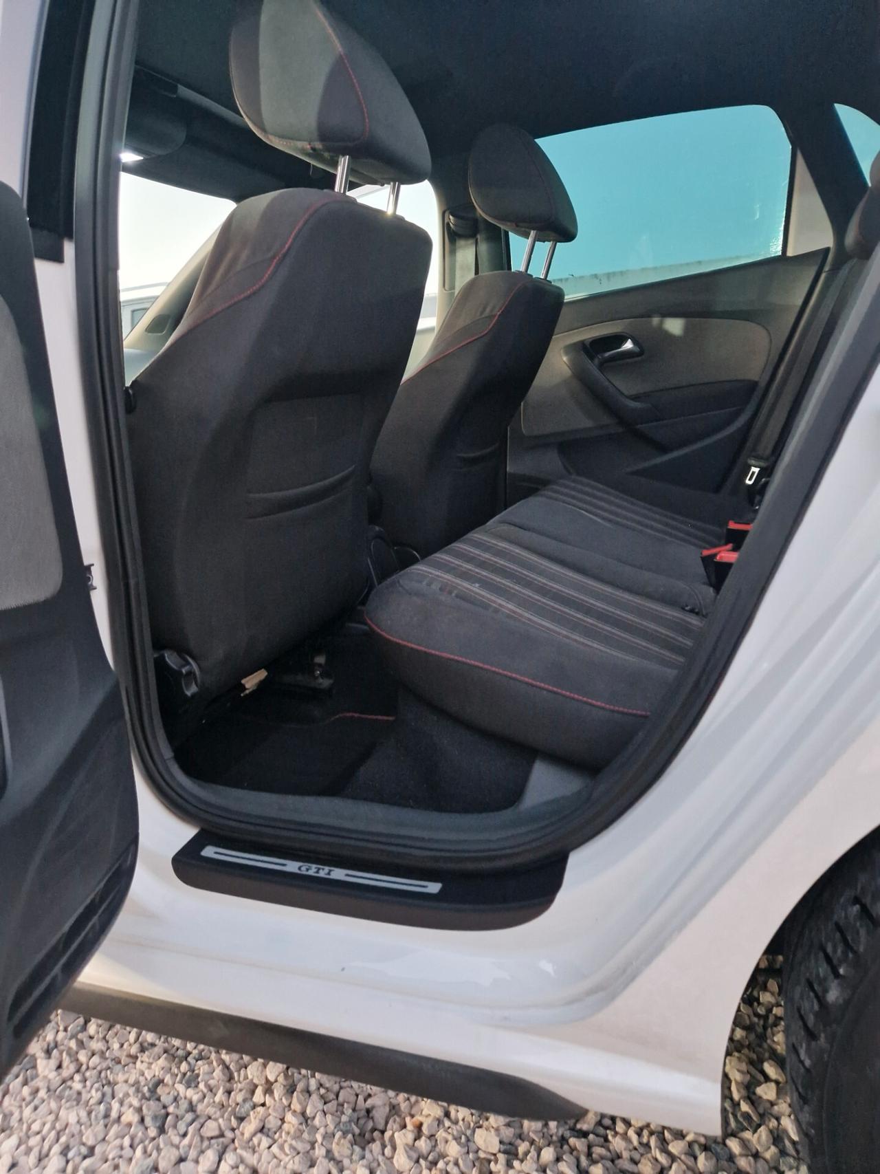 Volkswagen Polo 1.4 TSI DSG 5 porte GTI full