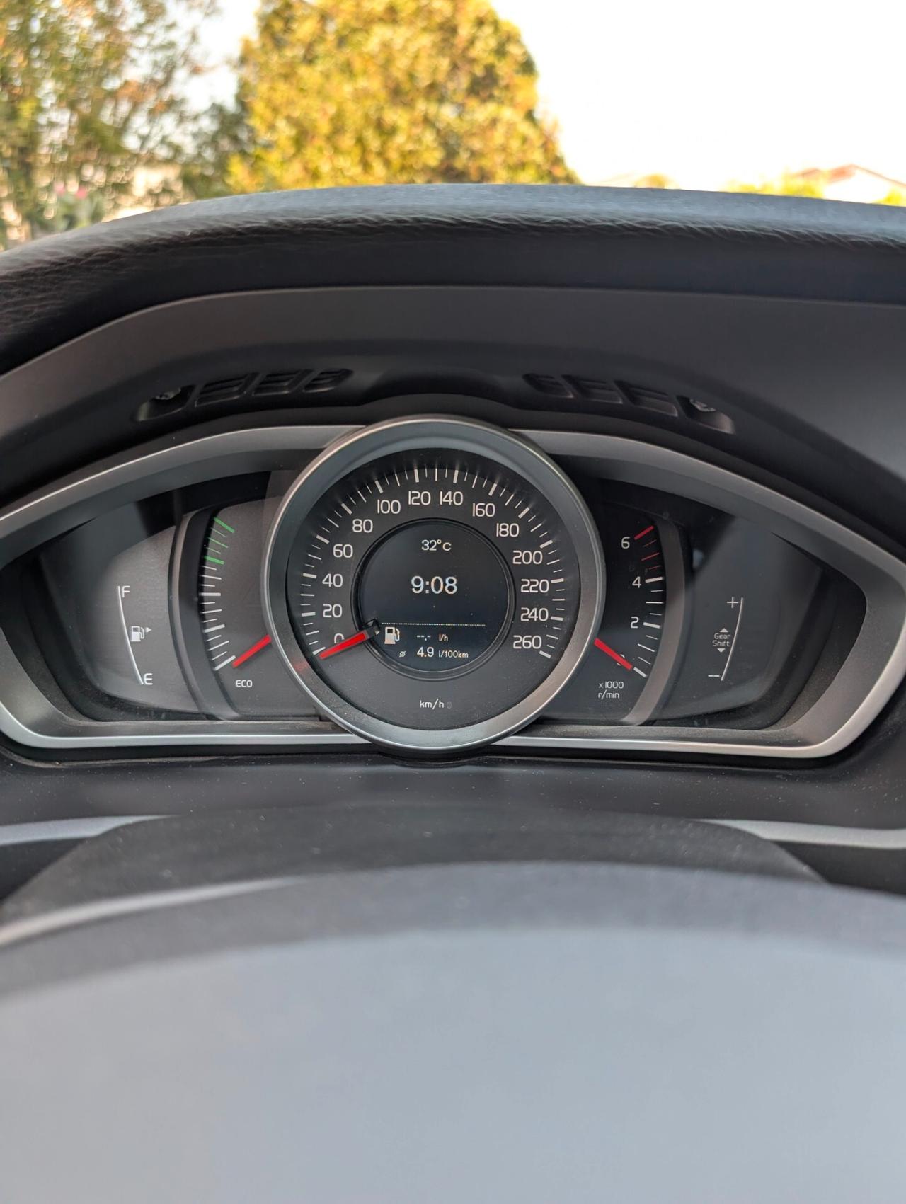 Volvo V40 D2 Momentum