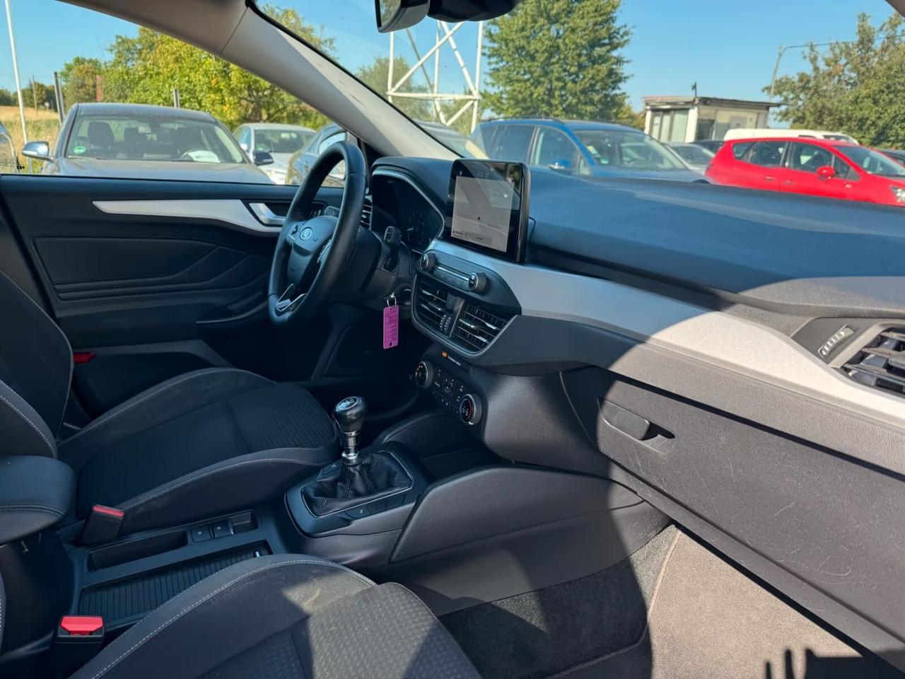 Ford Focus 1.0 EcoBoost 101 CV SW