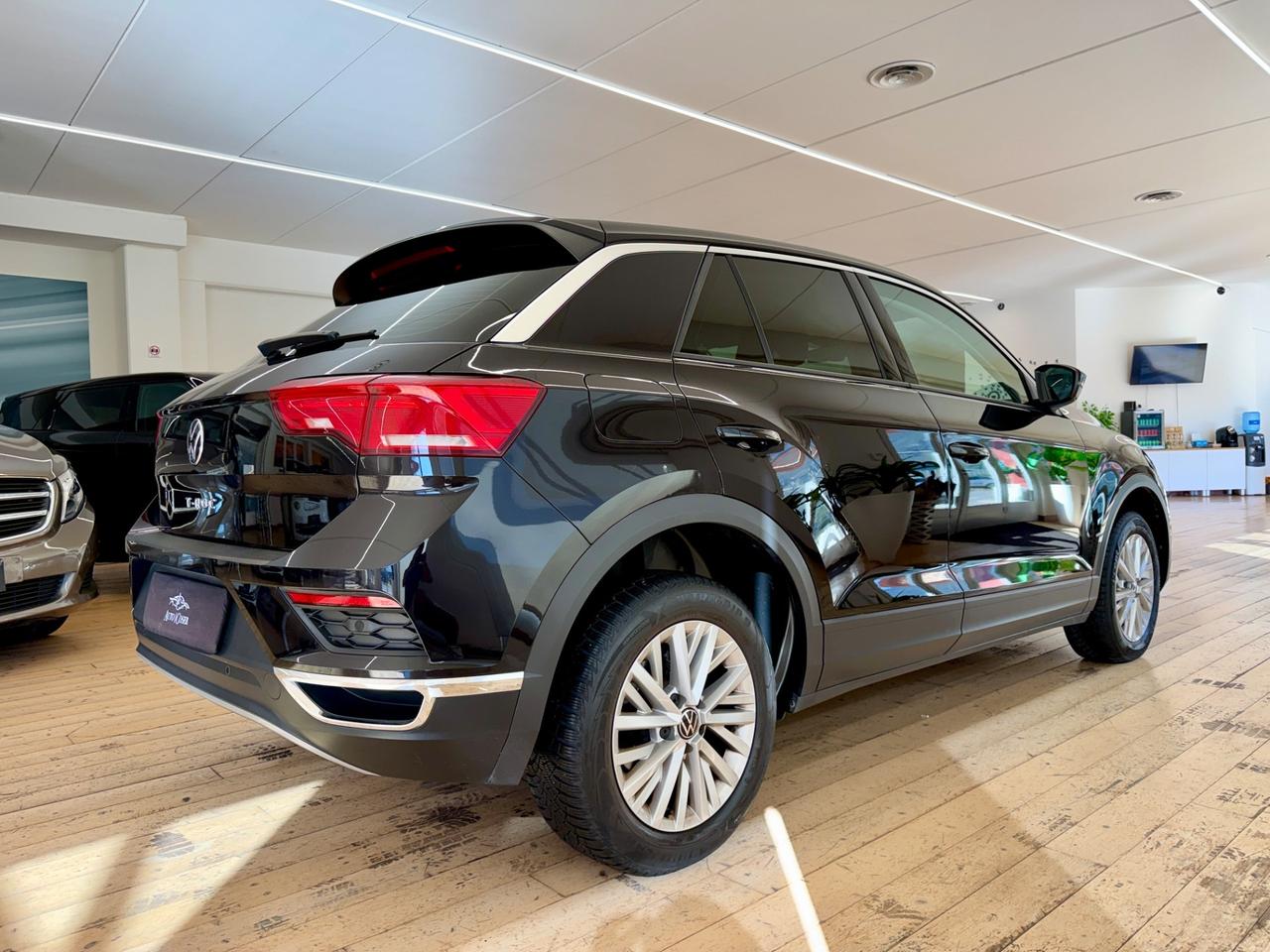 Volkswagen T-Roc 2.0 TDI SCR 150 CV DSG Business BlueMotion Technology