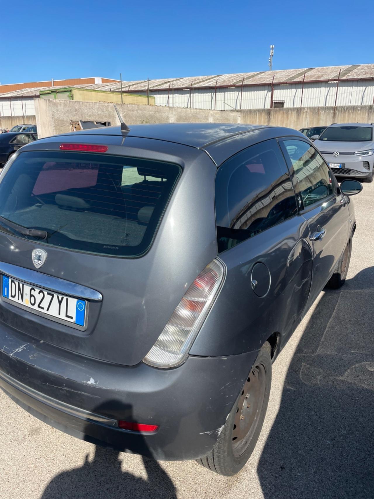 Lancia Ypsilon 1.2 Argento