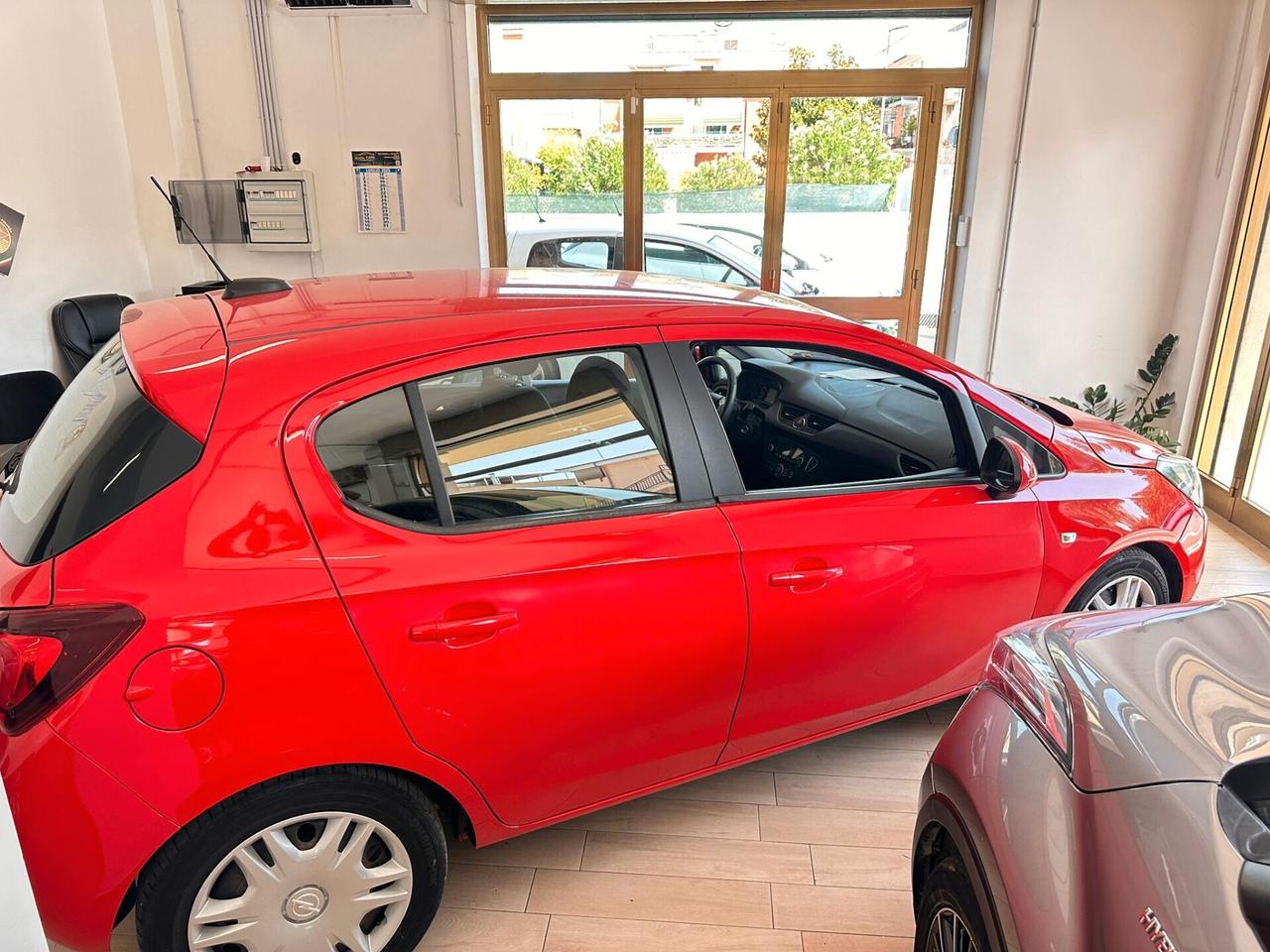 Opel Corsa 1.2 5 porte GPL