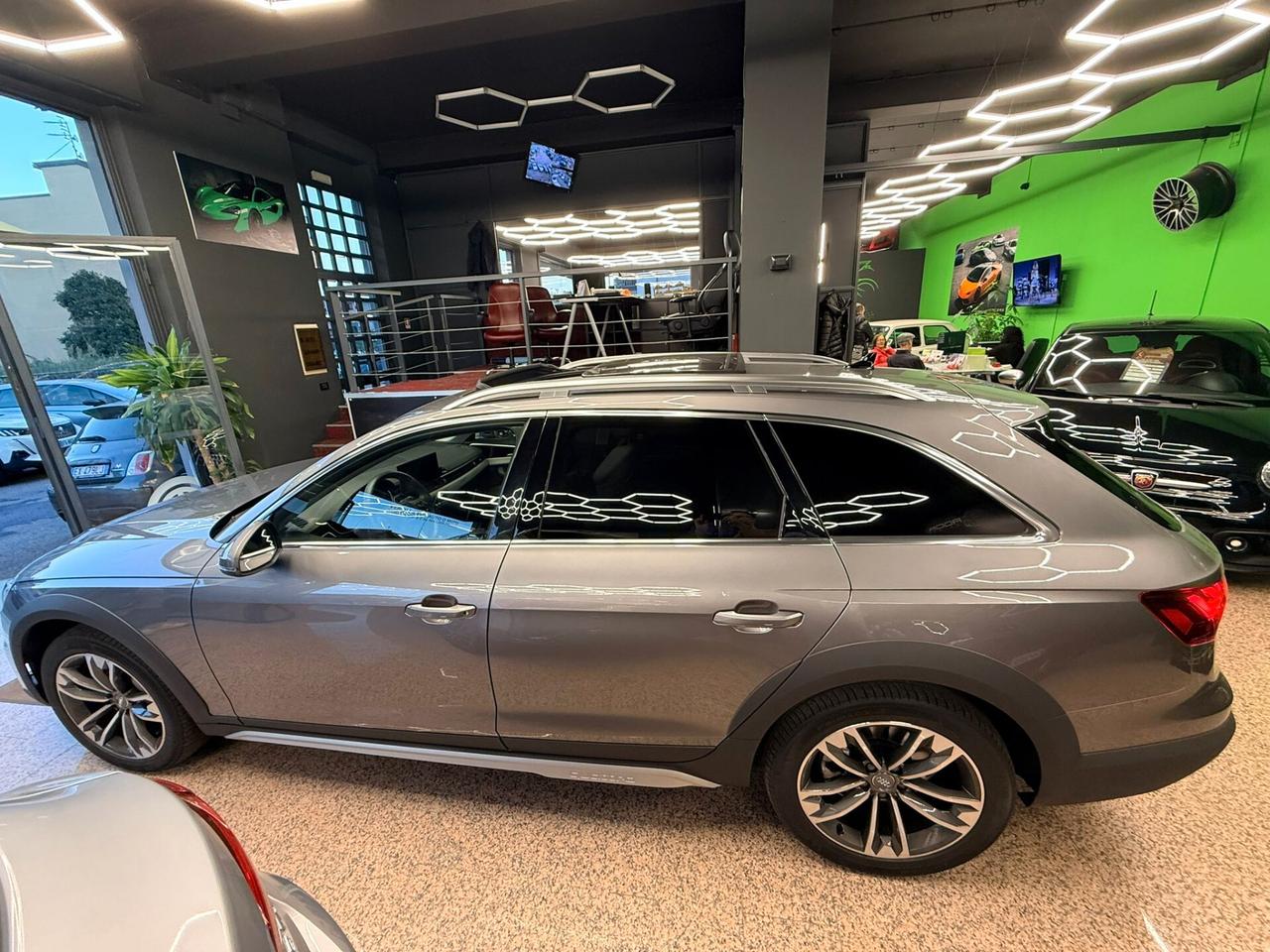 Audi A4 allroad 40 TDI 204 CV S tronic Identity Contrast