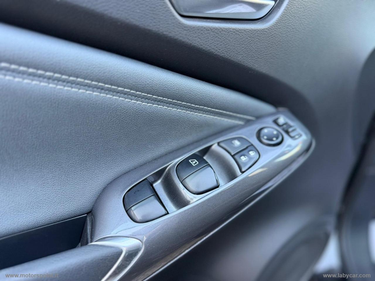 NISSAN Juke 1.0 DIG-T 114 CV DCT N-Connecta