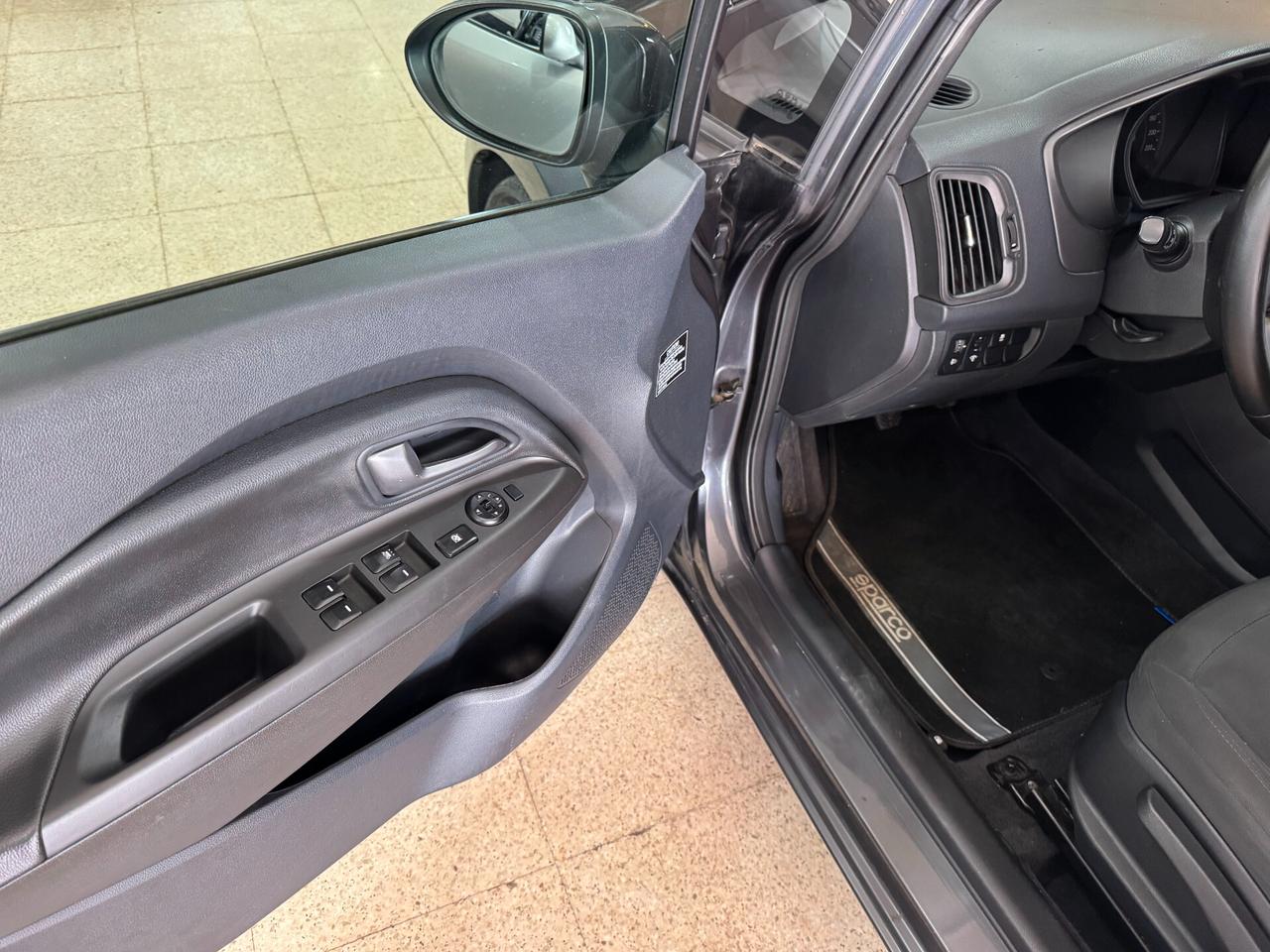 Kia Rio 1.4 CRDi 90 cv. EX PLUS OK NEOPATENTATI