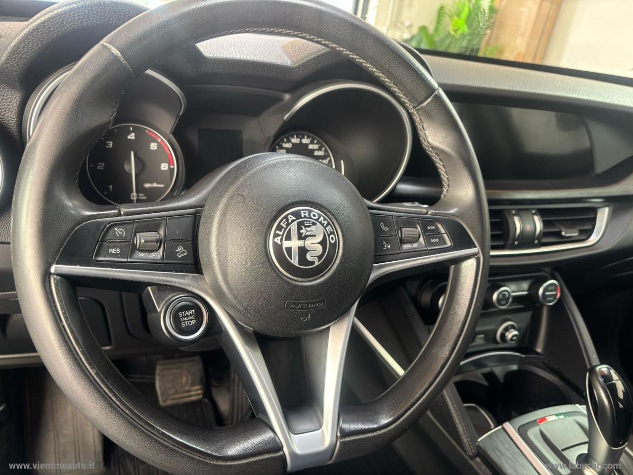 ALFA ROMEO Stelvio 2.2 T.diesel 180 CV AT8 Q4 Exec.