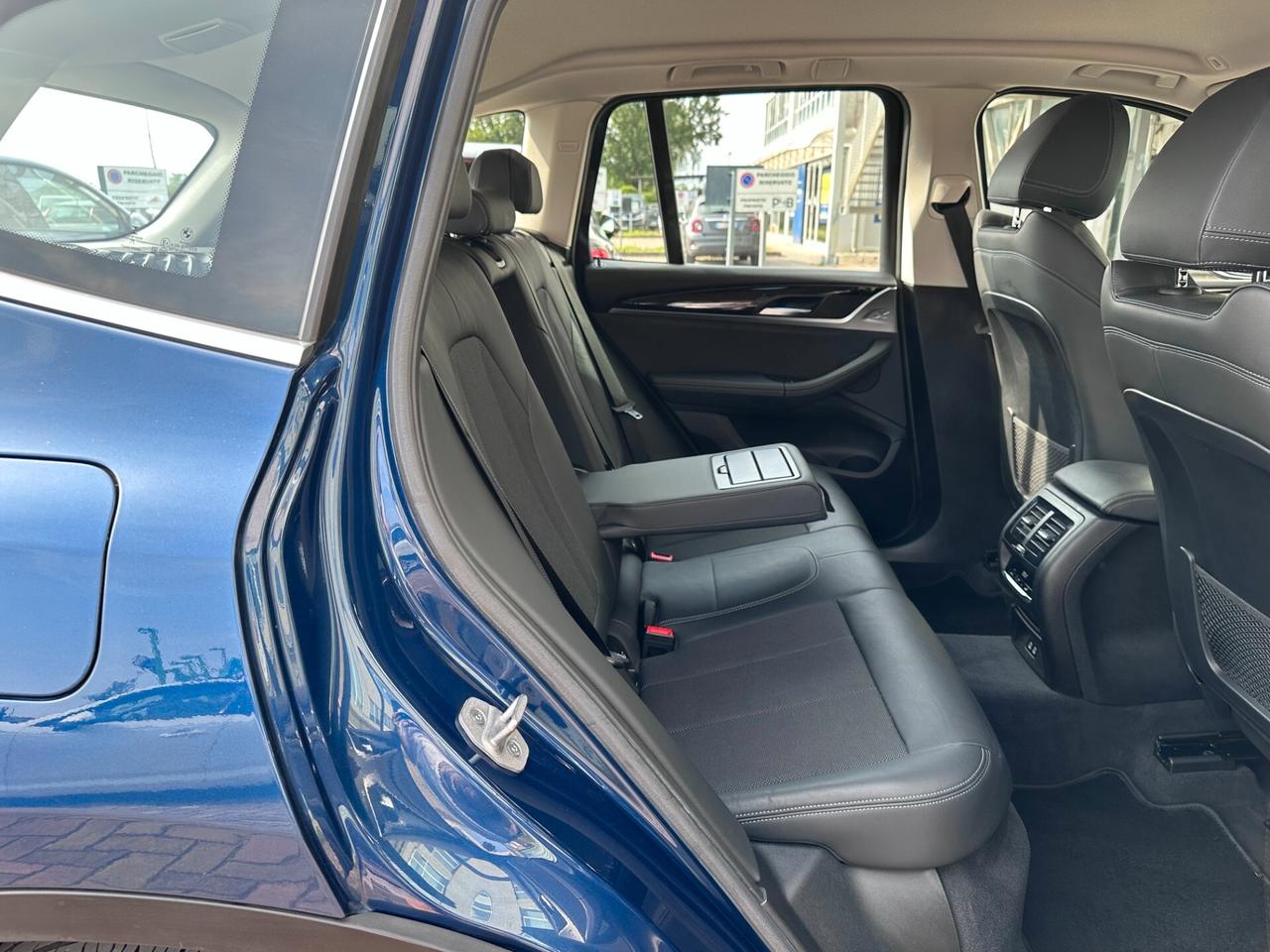 BMW X3 xDrive20d xLine AUTOMATICA! FULL LED! NAVI CARPLAY