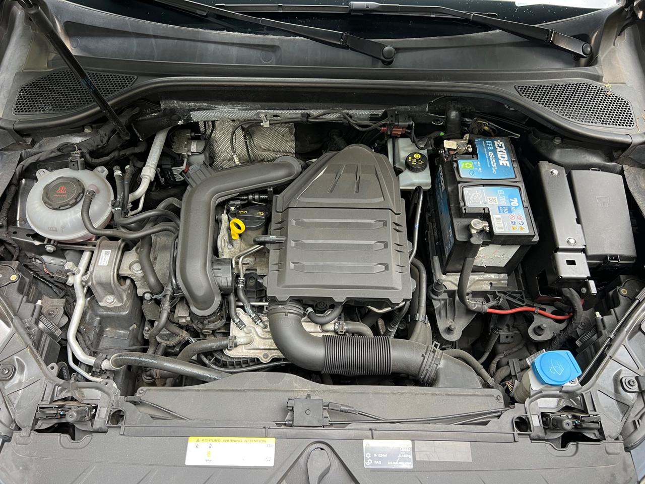 Audi Q2 30 TFSI Business Design