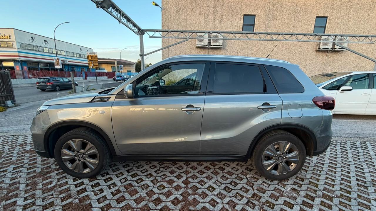 Suzuki Vitara 1.4 Hybrid Cool GPL