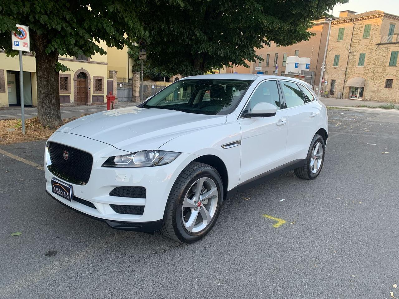 Jaguar F-Pace 2.0 20d Turbo #6306
