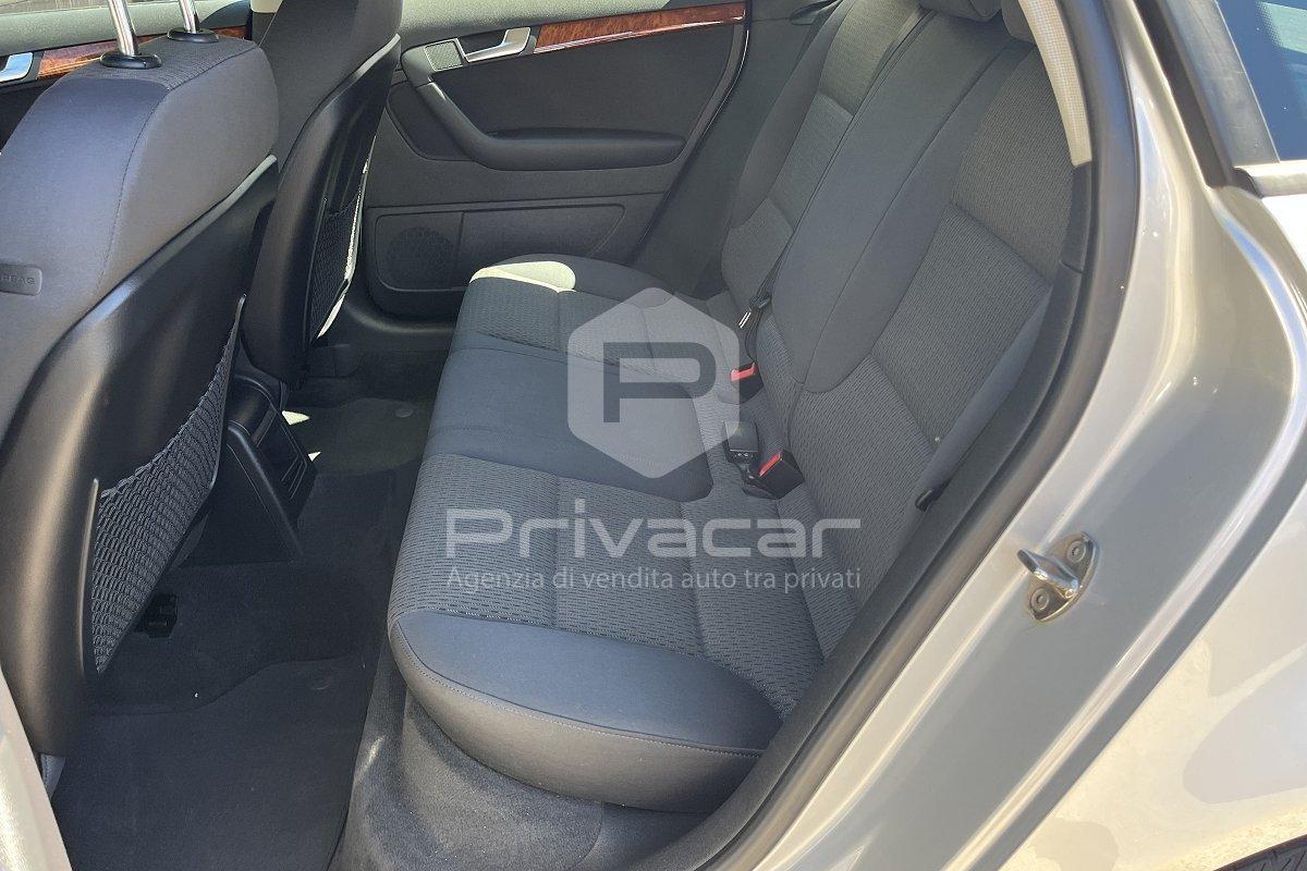 AUDI A3 SPB 1.6 TDI 105 CV CR Ambiente
