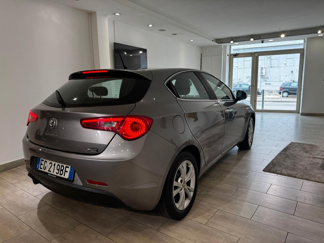 Alfa Romeo Giulietta 1.4 170cv GPL Distinctive 119000km