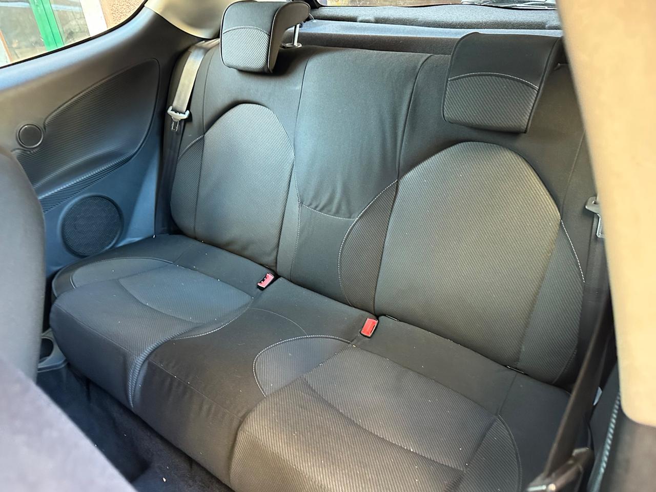 Alfa Romeo MiTo 1.6 JTDm 16V Distinctive Sport Pack