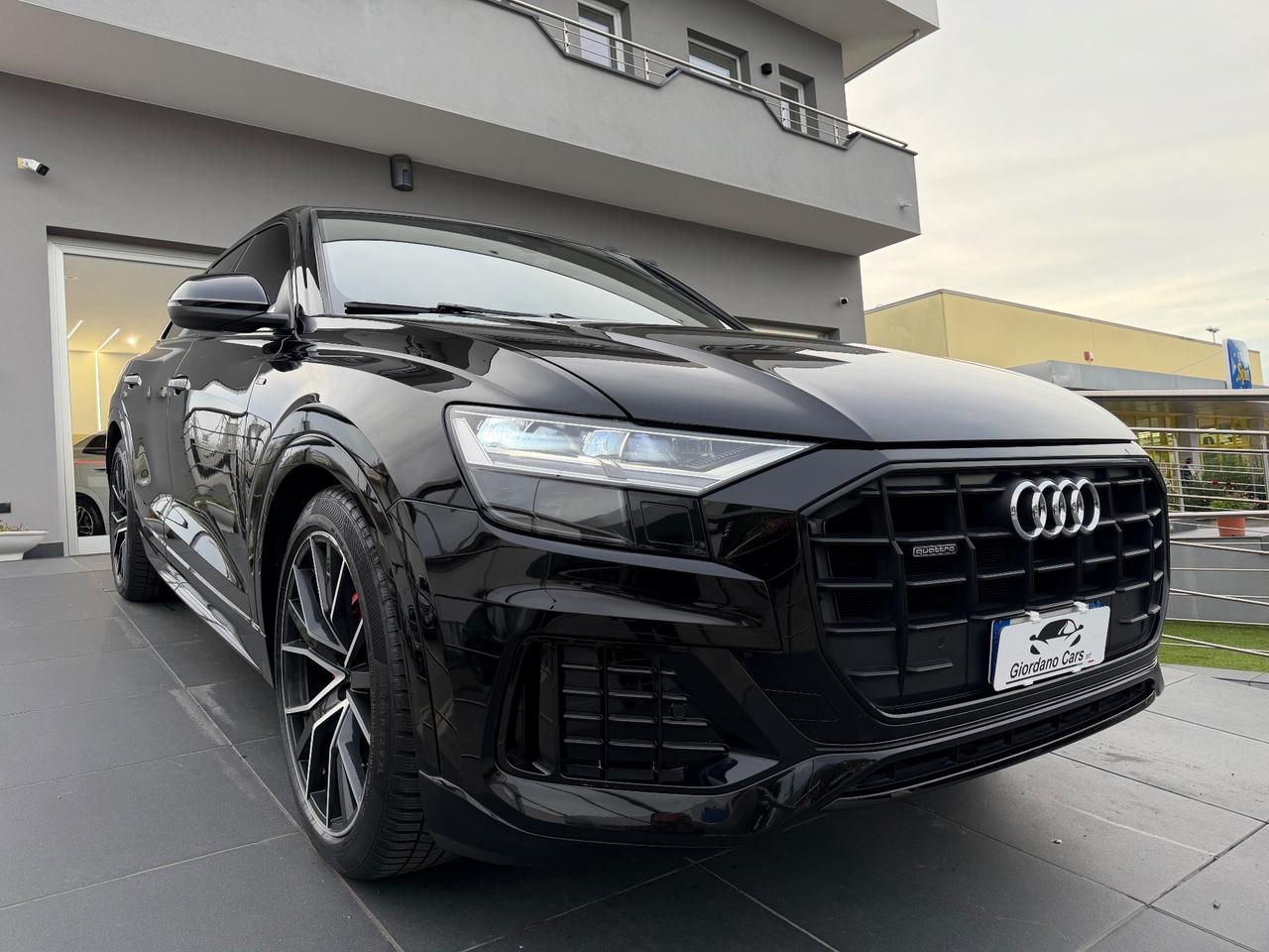 Audi Q8 50 TDI 286 CV quattro tiptronic s line