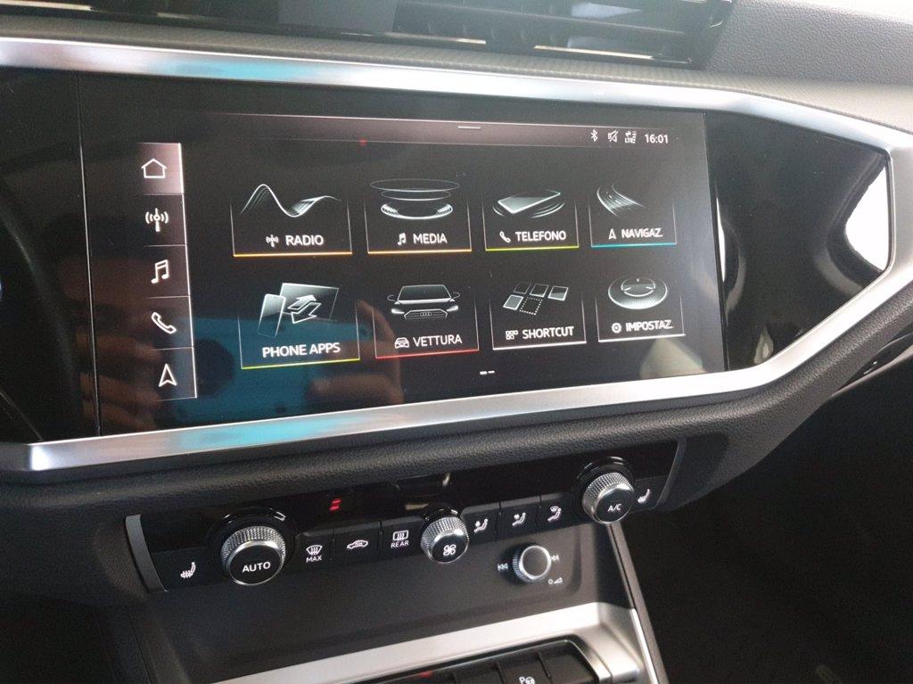 AUDI Q3 40 2.0 tfsi s line edition quattro s-tronic del 2019