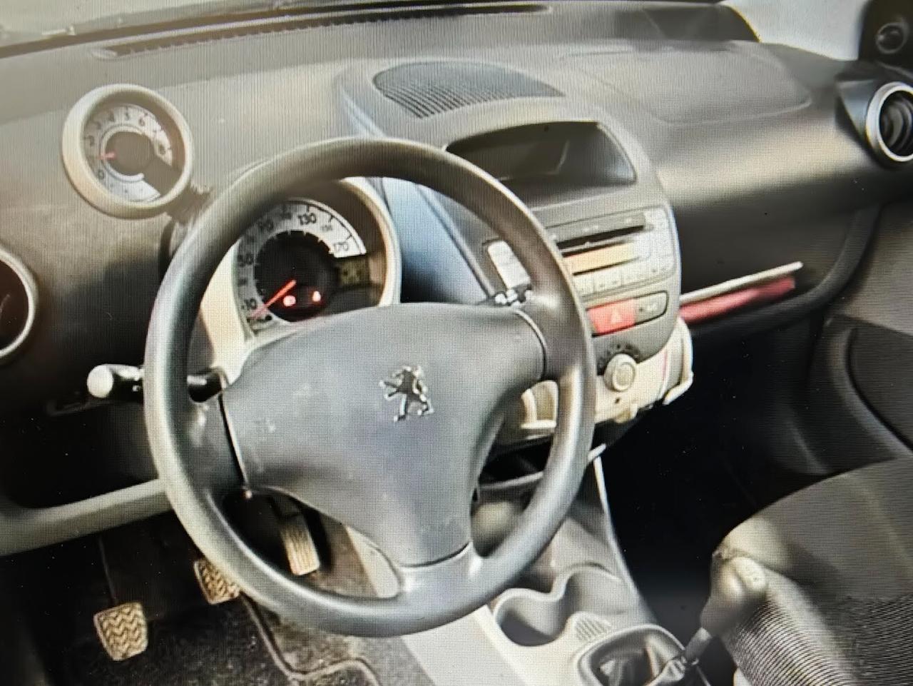 Peugeot 107 1.0 68CV 3p. Desir SOLO 25MILA KM!!!!!!!!!!!!