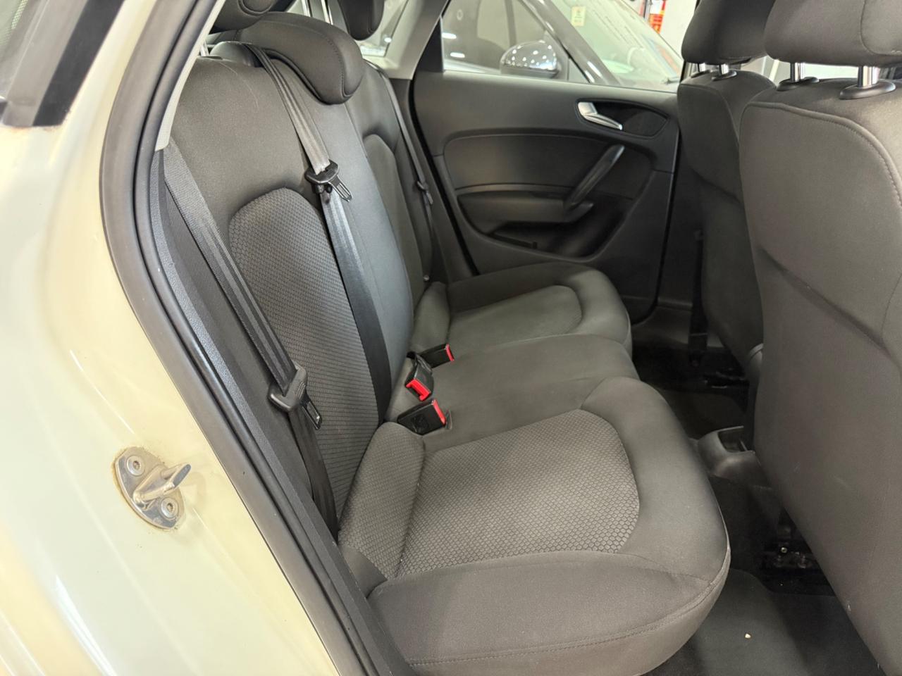 Audi A1 1.6 tdi 5P 2014 nuova full optional