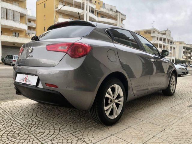ALFA ROMEO Giulietta 1.6 JTDm-2 105 CV Distinctive