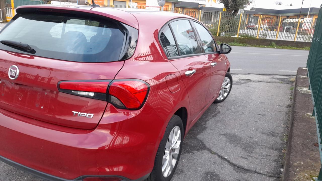 Fiat Tipo 1.3 Mjt S&S 5 porte Easy