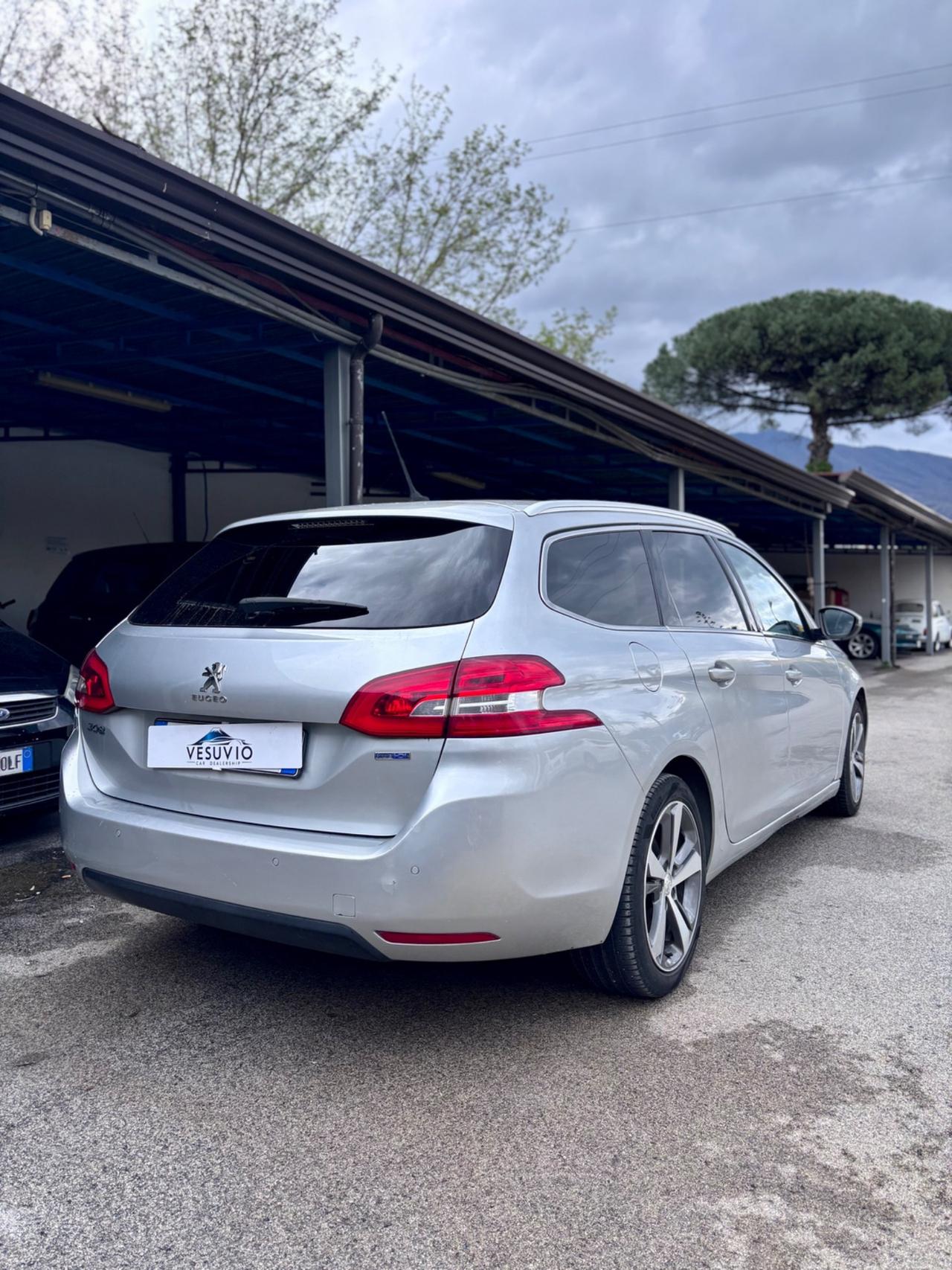 Peugeot 308 BlueHDi N1 120 S&S SW Allure