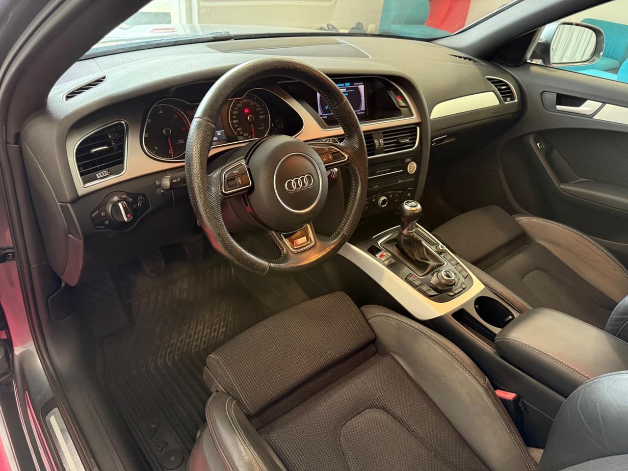 Audi A4 AVANT 2.0 TDI 143CV S-LINE SPORTPAKET PLUS