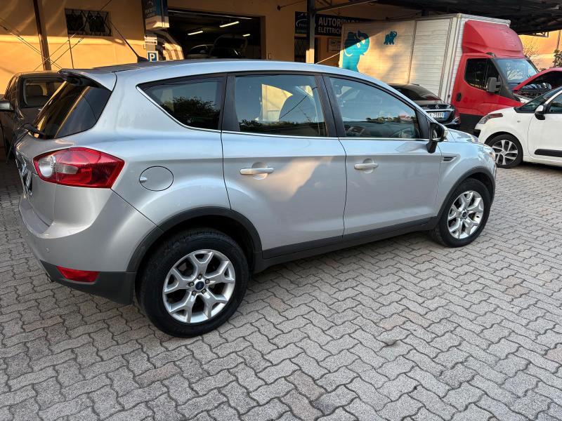 Ford Kuga 2.0 tdci + 2wd 140cv