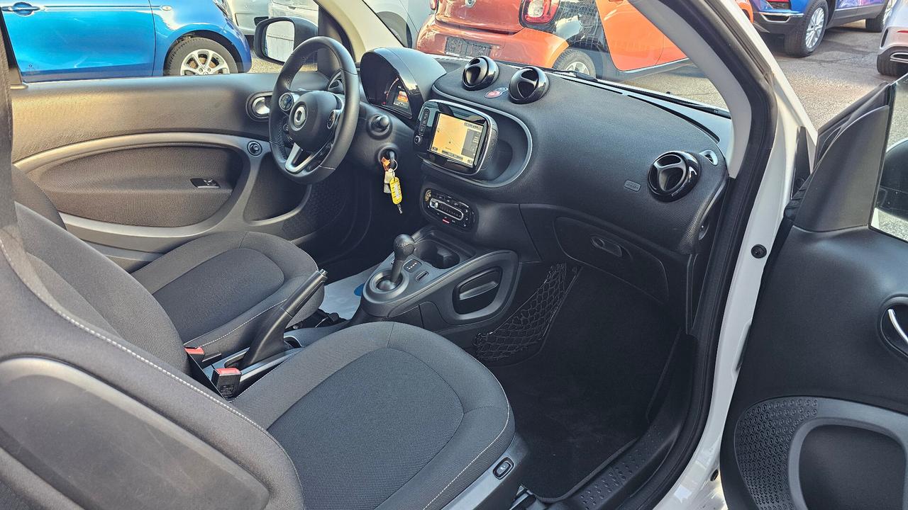 Smart ForTwo 90 0.9 Turbo twinamic Passion UNIPRO CERCHI 16 NAV ANDROID