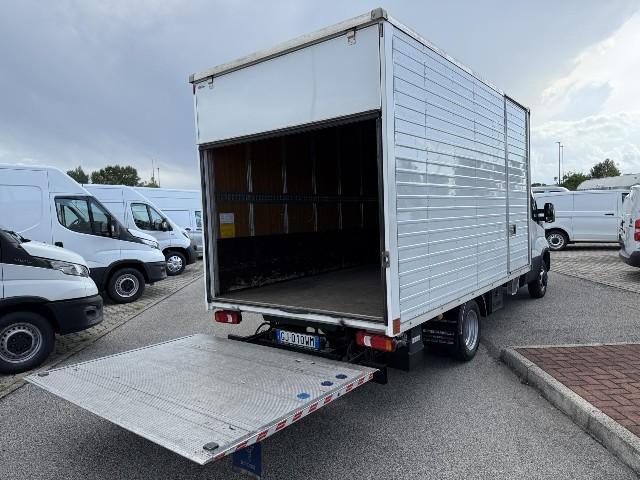 IVECO DAILY 35C14H BOX + SPONDA