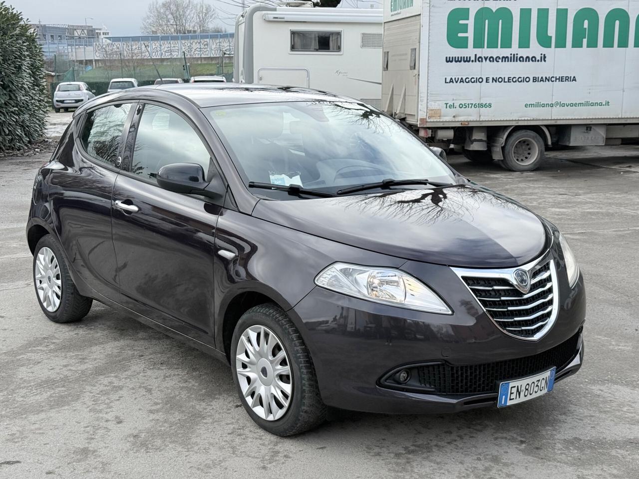 Lancia Ypsilon 1.2 69 CV 5 porte GPL Ecochic Gold