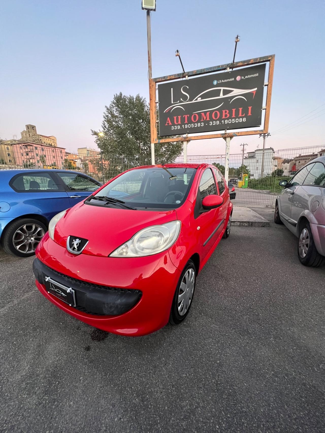 Peugeot 107 1.0 68CV 5p. Urban Move
