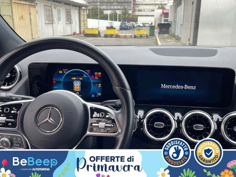 Mercedes-Benz GLA 200 D SPORT AUTO