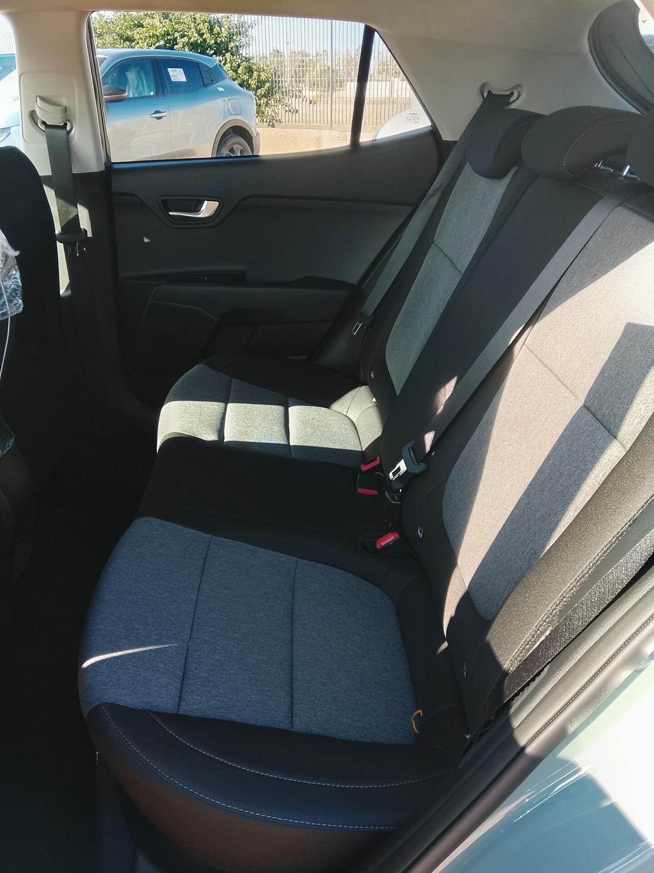 Kia Stonic 1.0 T-GDi 100 CV MHEV MT Style