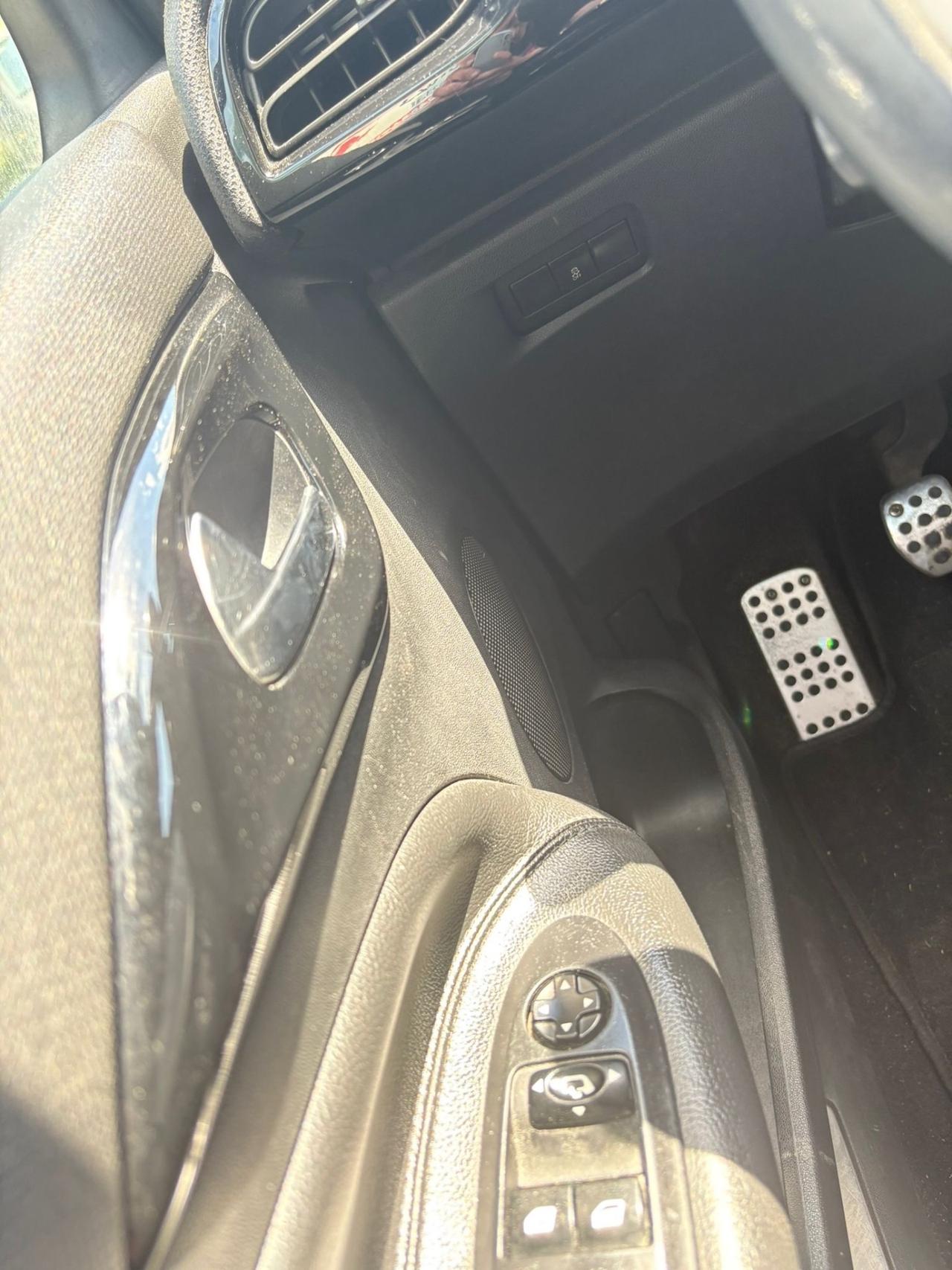 Ds DS3 DS 3 1.2 VTi 82 Just Black Ok Neopatentati
