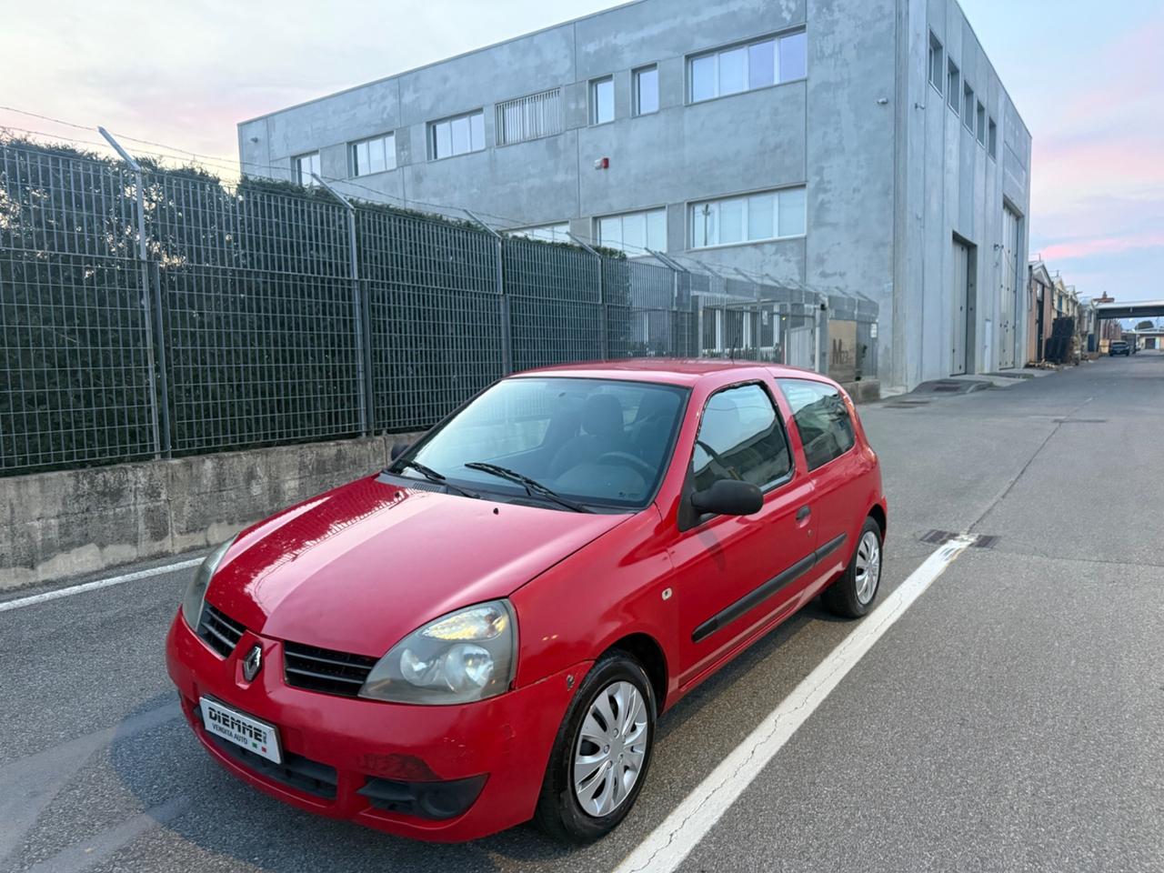Renault Clio Storia 1.2 5 porte Dynamique