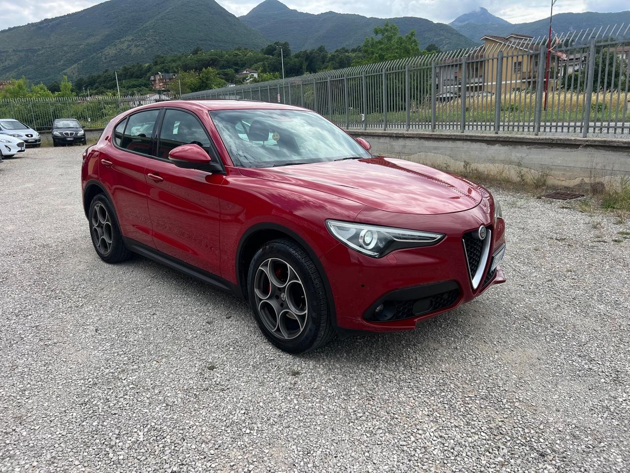 Alfa Romeo Stelvio 2.2 Turbodiesel 210 CV AT8 Q4 Business