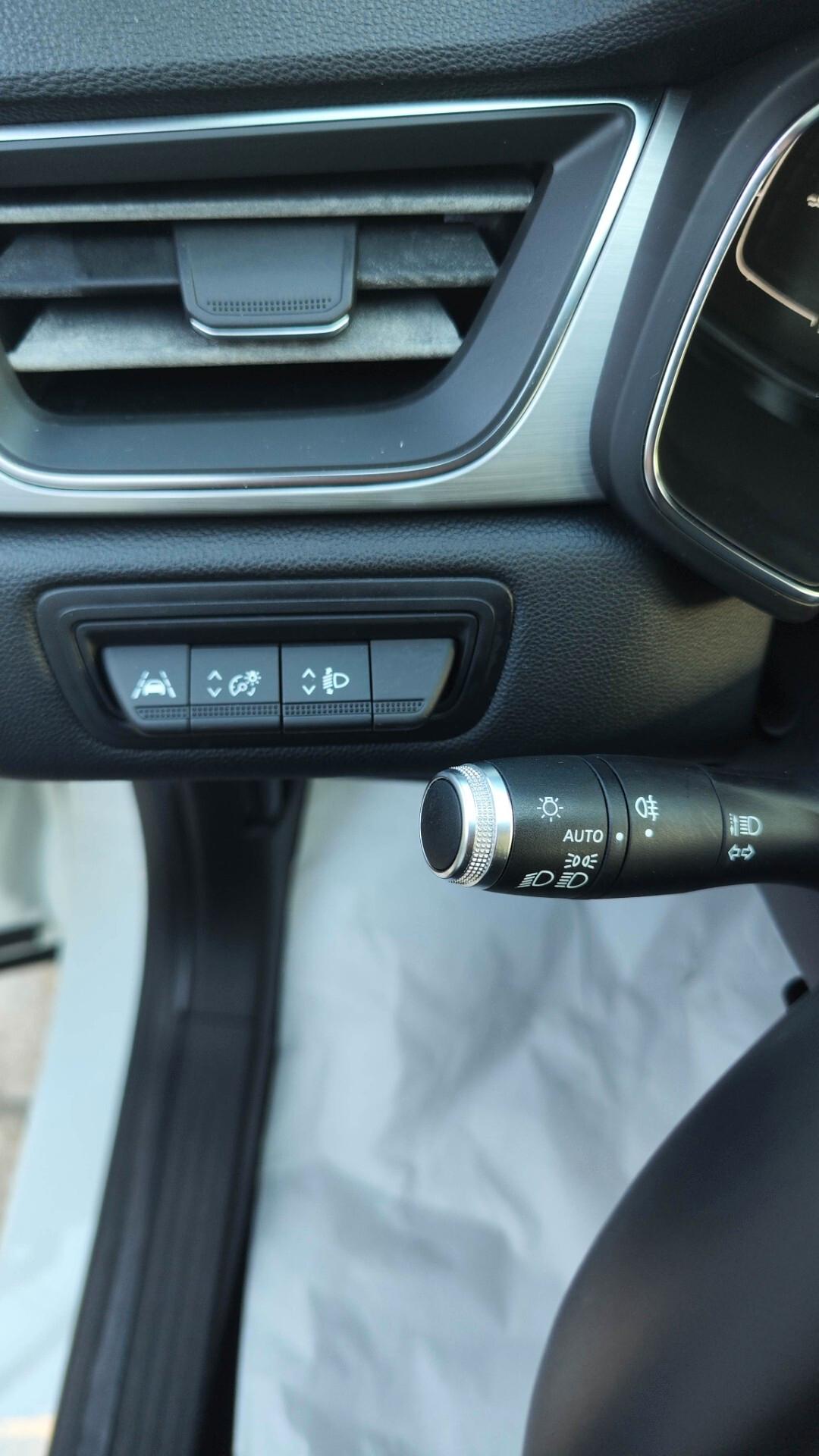 Renault Captur Blue dCi 95 CV Intens