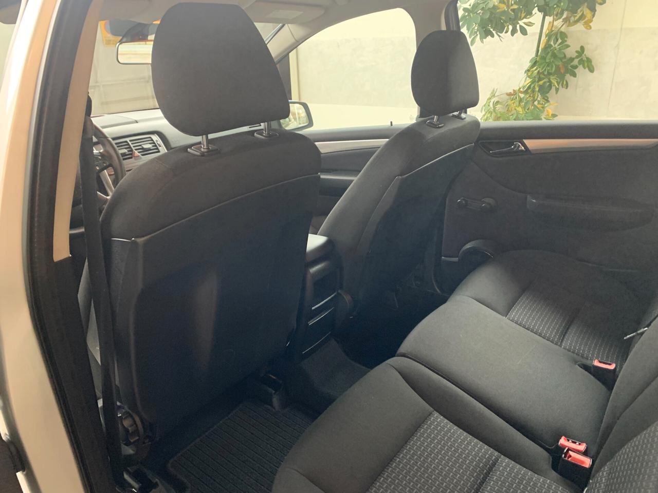 Mercedes-benz B 200 180 CDI Sport