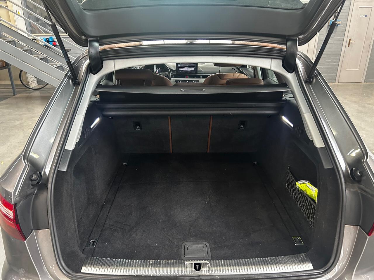Audi A4 Avant 40 TDI S tronic Sport tetto panoramico