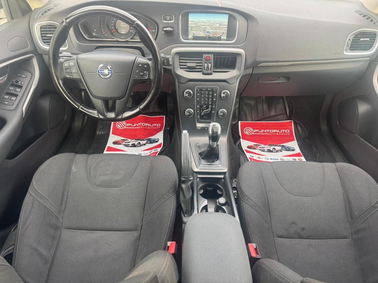 Volvo V40 Cross Country D2 1.6 Summum s/b-xeno