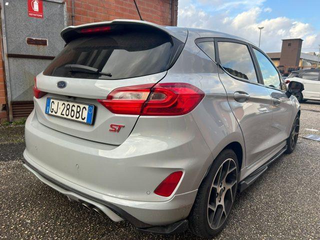 FORD Fiesta 1.5 Ecoboost 200 CV 5 porte ST