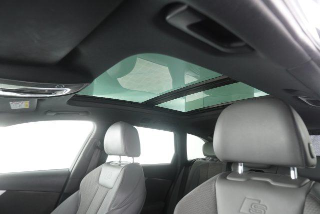 AUDI A4 A4 Avant 35 TDI/163 CV S tronic S line edition