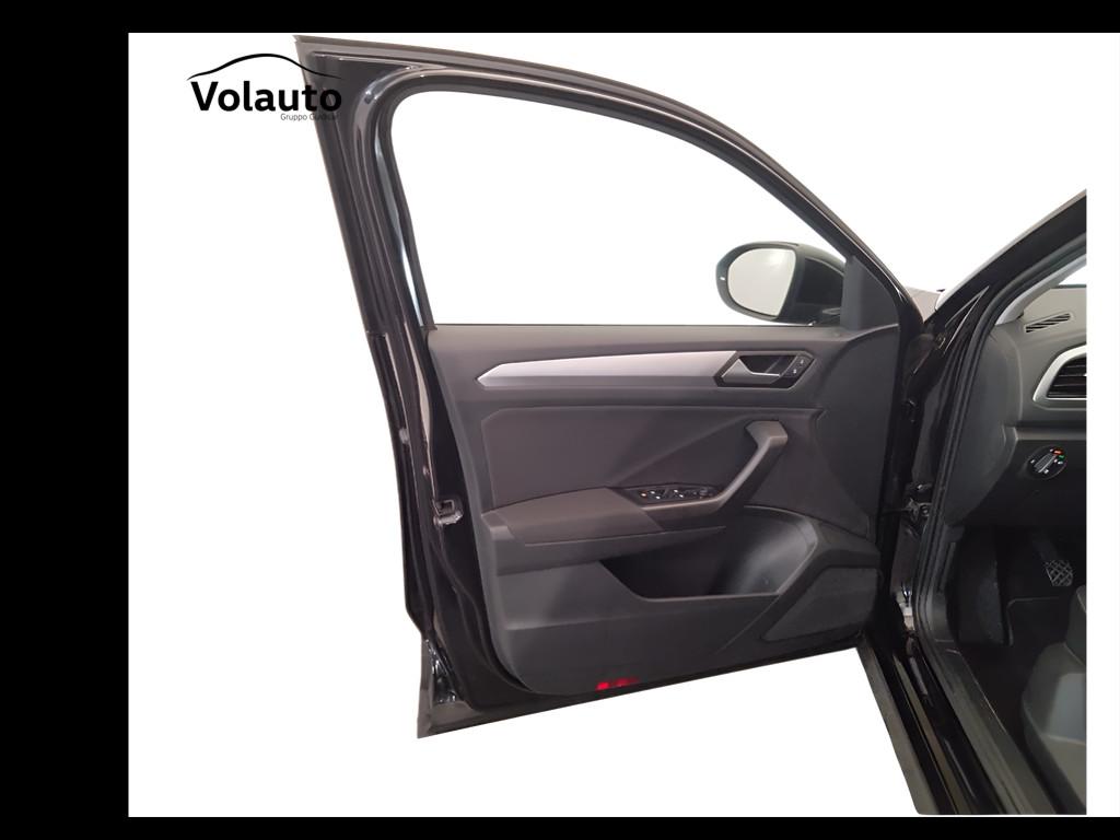 VOLKSWAGEN T-Roc 2022 - T-Roc 1.0 tsi Life 110cv