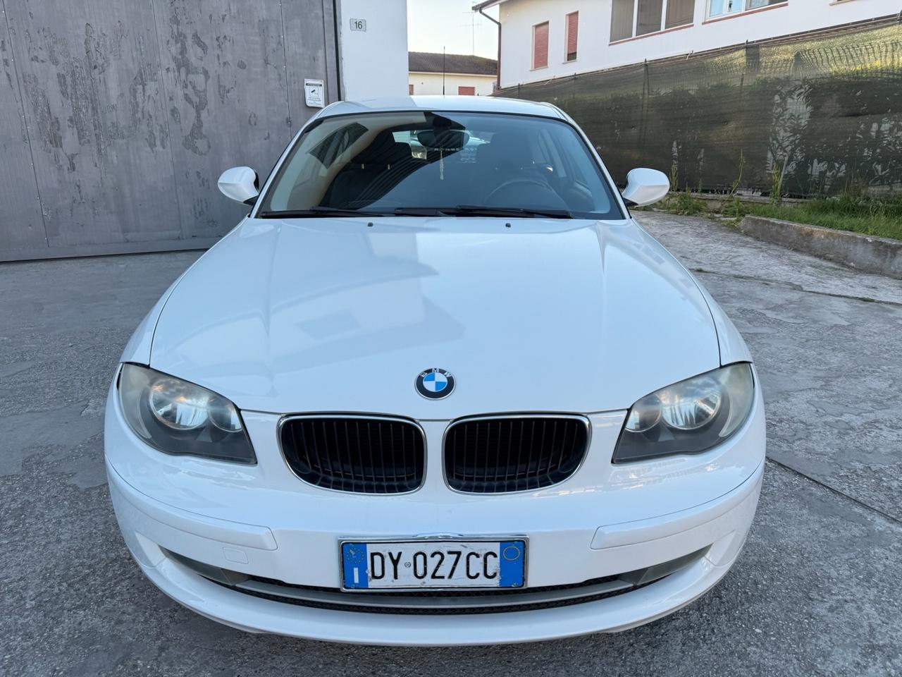 BMW SERIE 1 116D 2.0 DIESEL SOLI 77 MILA KM 09