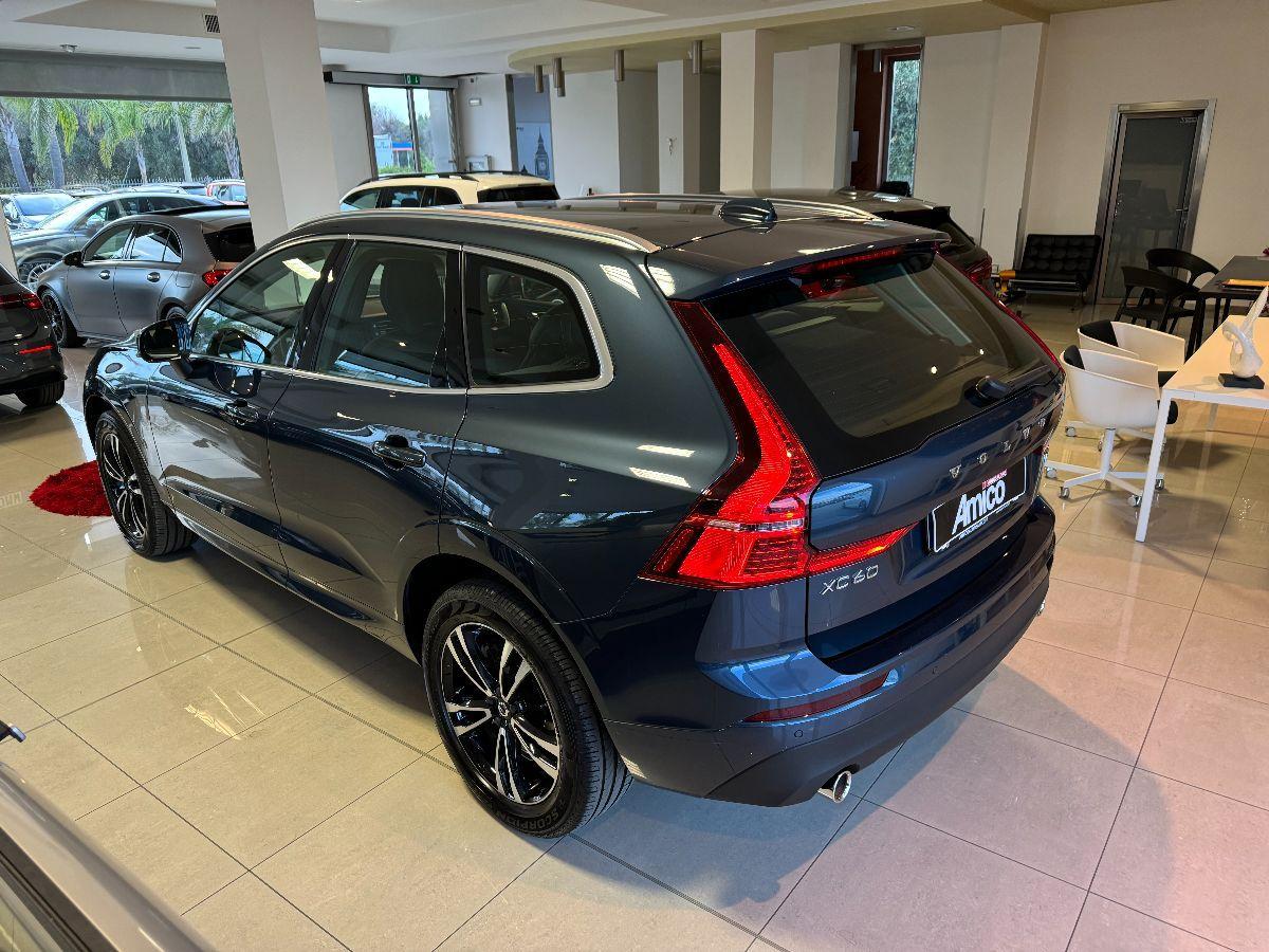 VOLVO - XC60 - B4 AWD Geartronic Momentum 2020