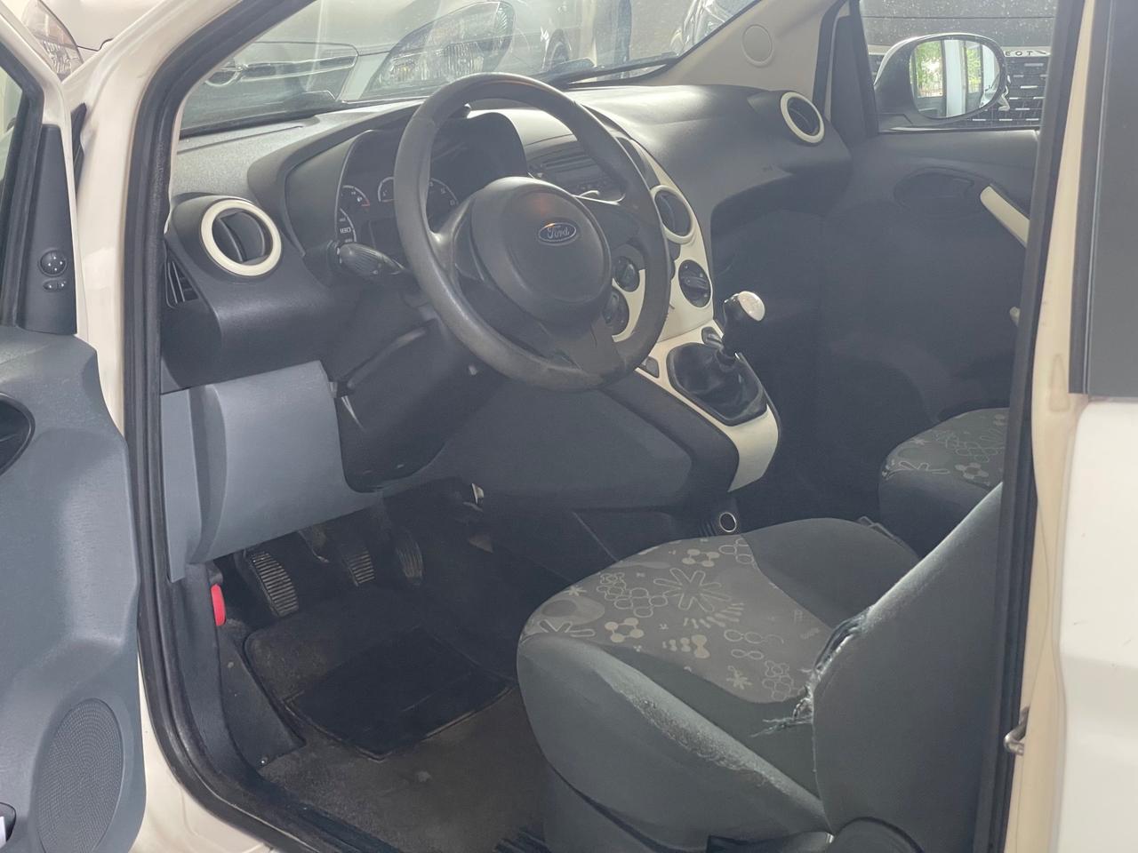 Ford Ka Ka+ 1.2 8V 69CV Titanium