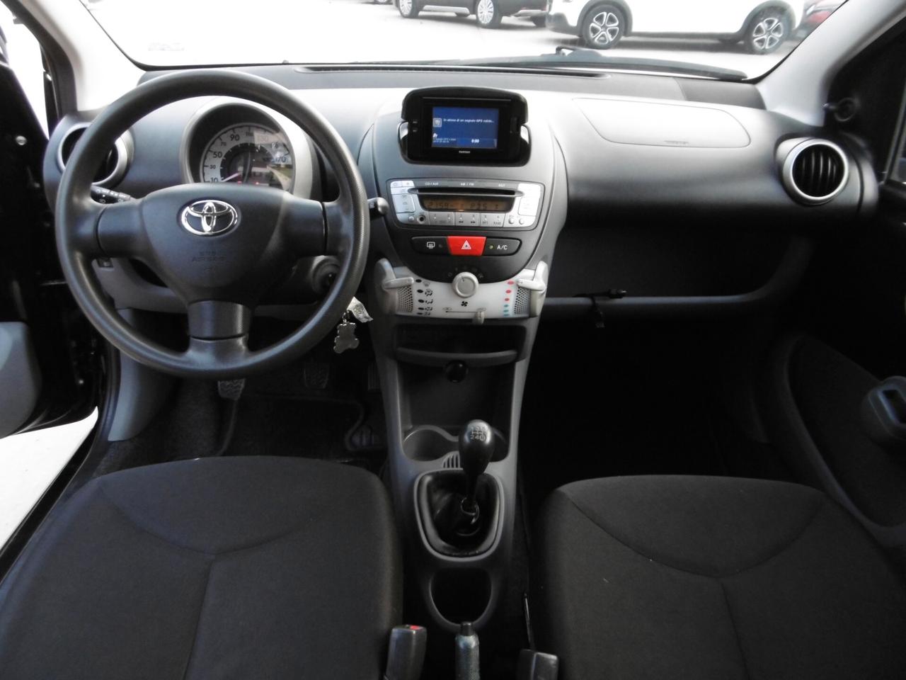 Toyota Aygo 1.0 12V VVT-i 3 porte Sol Connect
